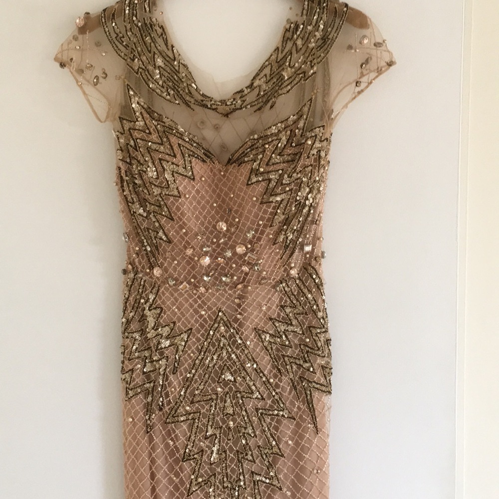 Dress - Picture 2 of 6